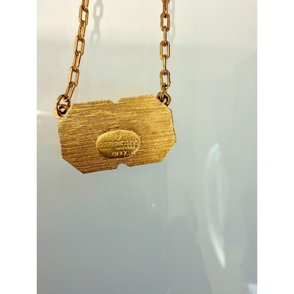 Vintage 1977 Givenchy GG Gold Tone Blue Enamel Pendant Necklace - Picture 4 of 5